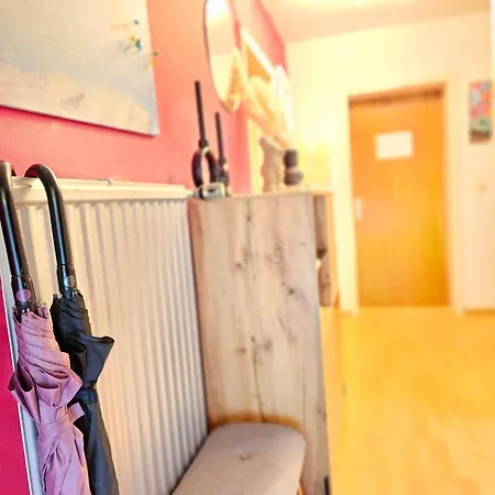 Doppelzimmer In Privathaus Ii Geteiltes Bad & Kueche I Mit Dem 4 Min Bis Zum Hbf Quarto em Acomodações Particulares